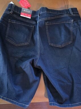 BOLD elements Dark Blue Denim Women Bermuda Shorts